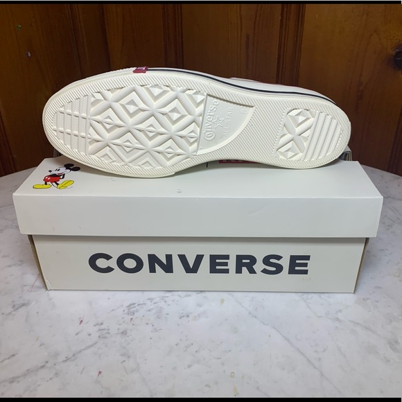 Kith Converse - Picture 2 of 3